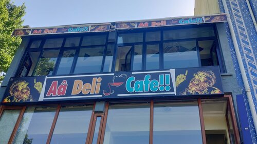 Aadelicafe