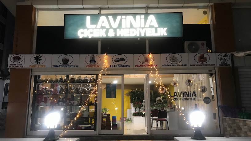 Lavinia Çiçek ve Hediyelik